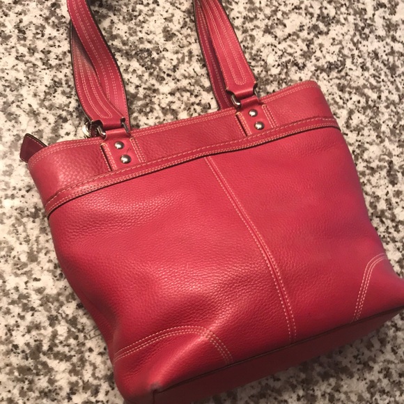 Coach purse - Picture 4 of 6